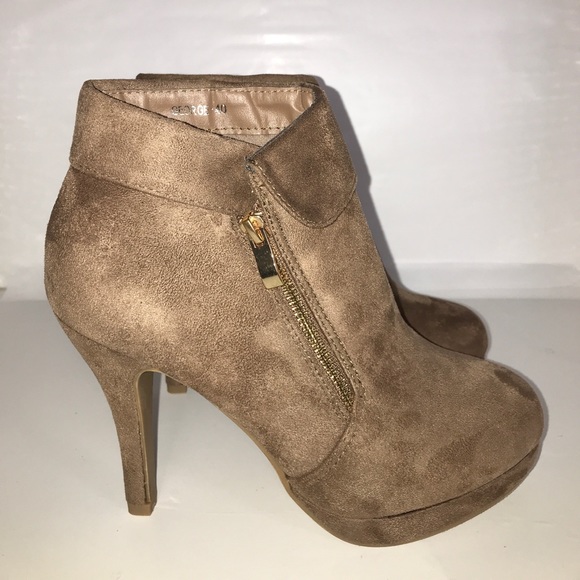 Top Moda Ankle zip Booties Taupe Neutral Size 8.5 - Picture 4 of 9
